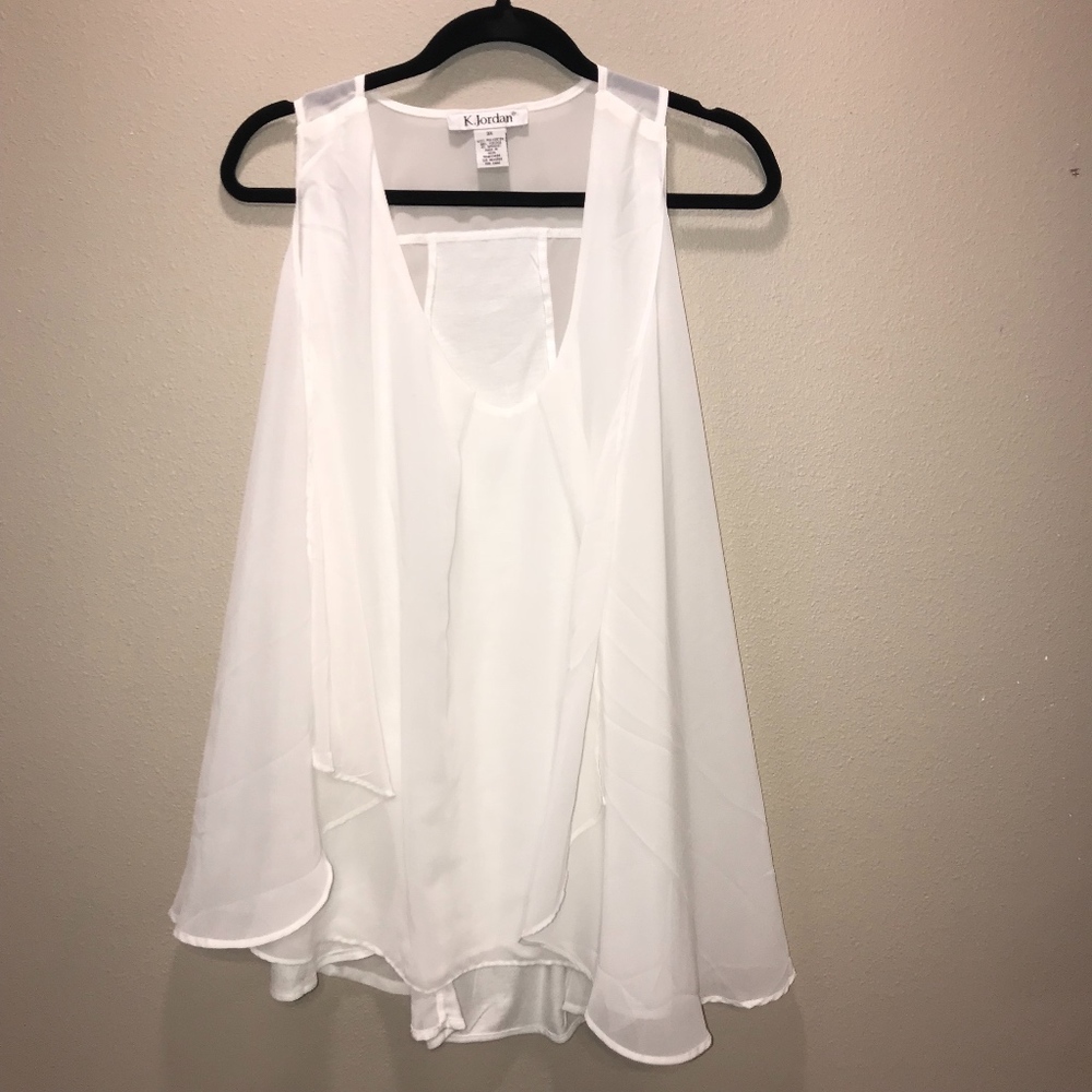 Flowing layered Amazing tank